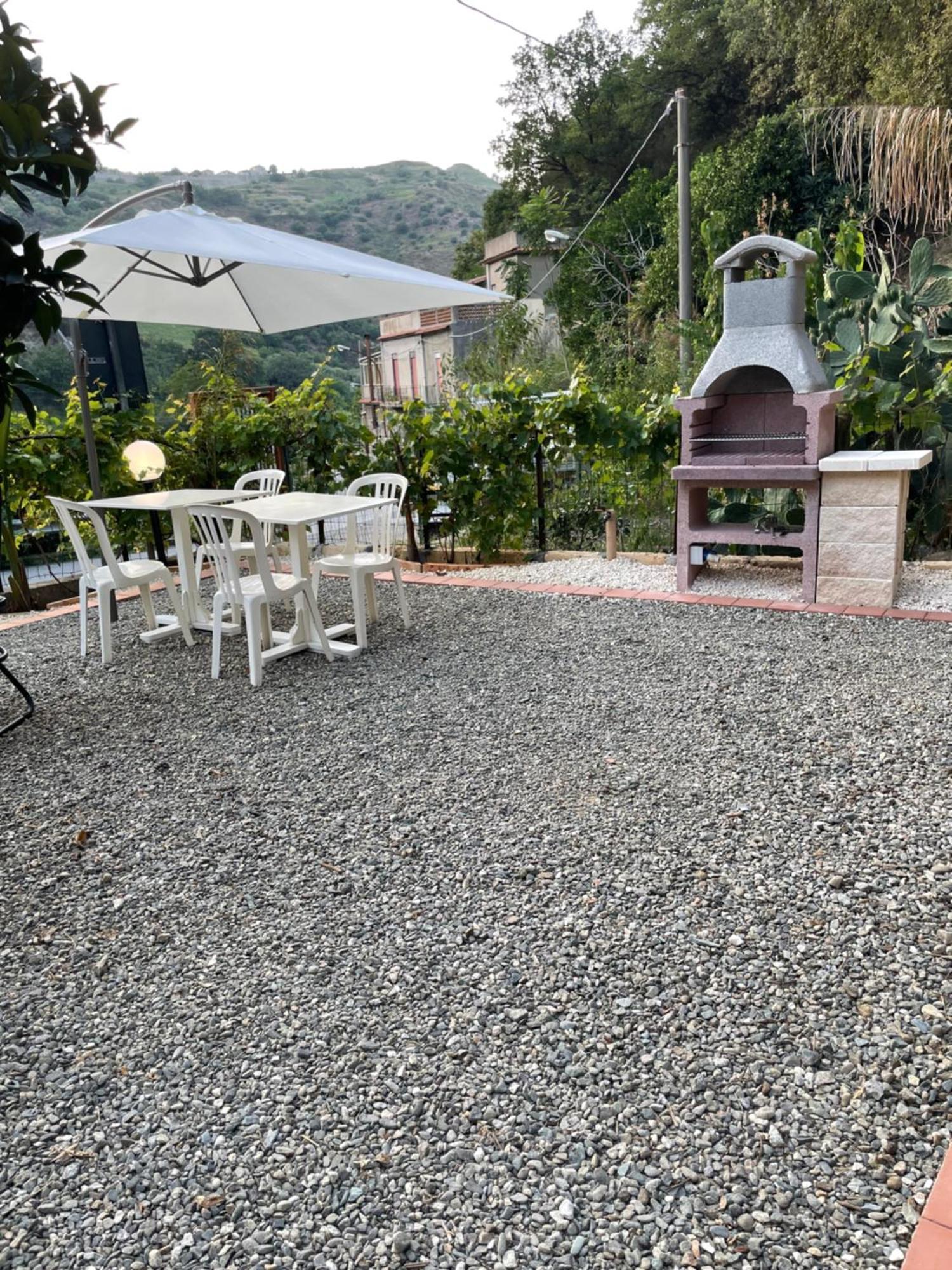Le Maioliche Villa Saponara Exterior photo
